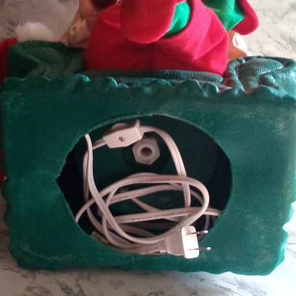 Vintage Santa’s Best Animated Collectable in Chair Smoking Pipe W/List Orig. Box - Picture 8 of 12